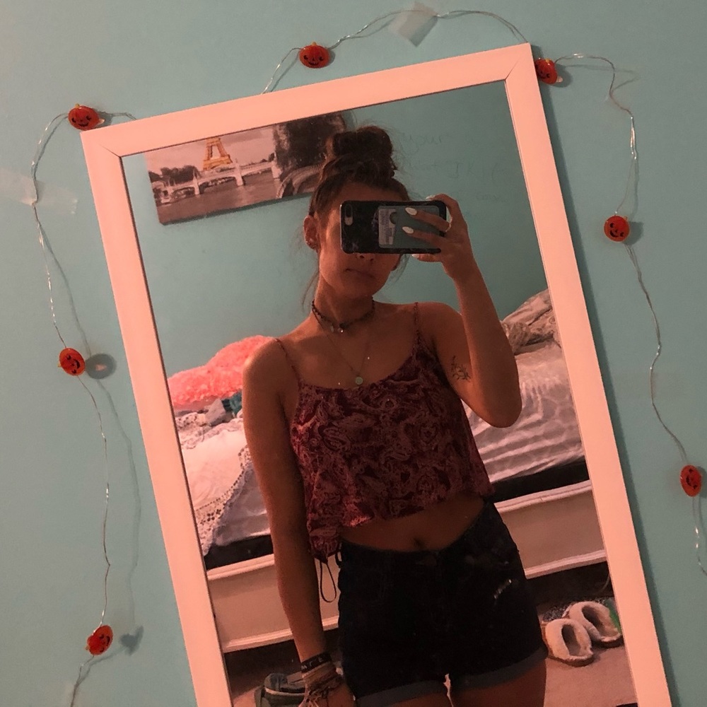Crop top
